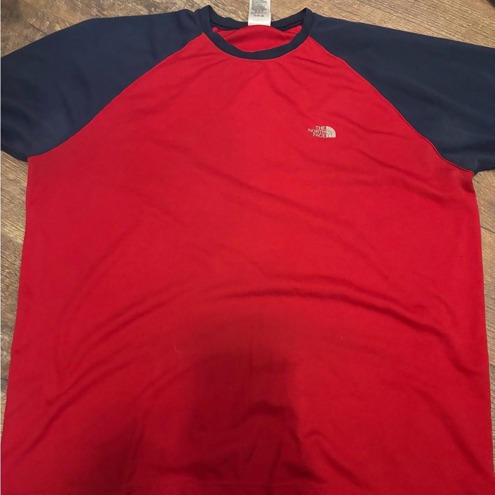 The North Face Men's Crimson and Navy Short Sleeve Tee